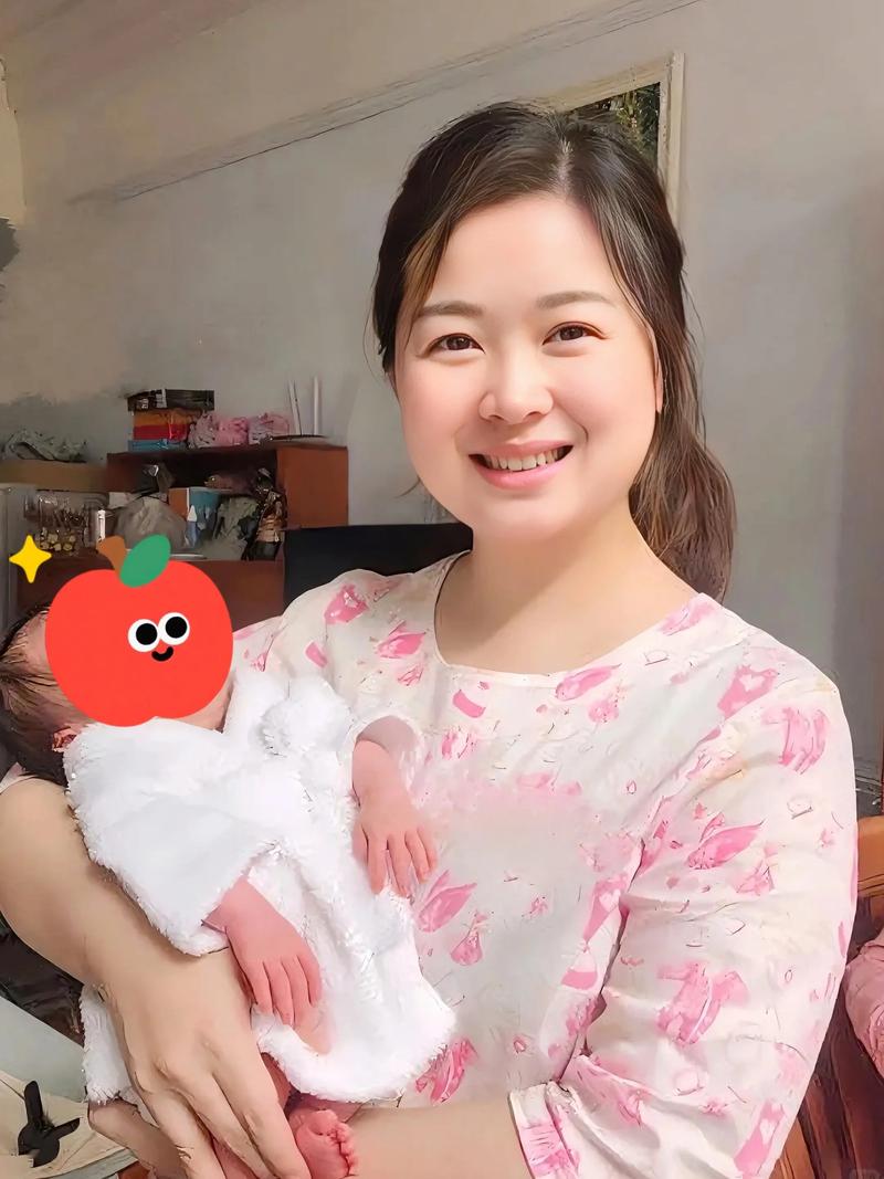 绥棱县月嫂：守护家庭幸福的温暖使者